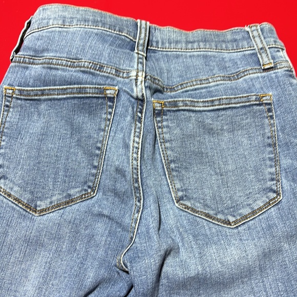 J. Crew 9" High-Rise Toothpick Jean - Buffalo Wash 25 - Picture 4 of 5
